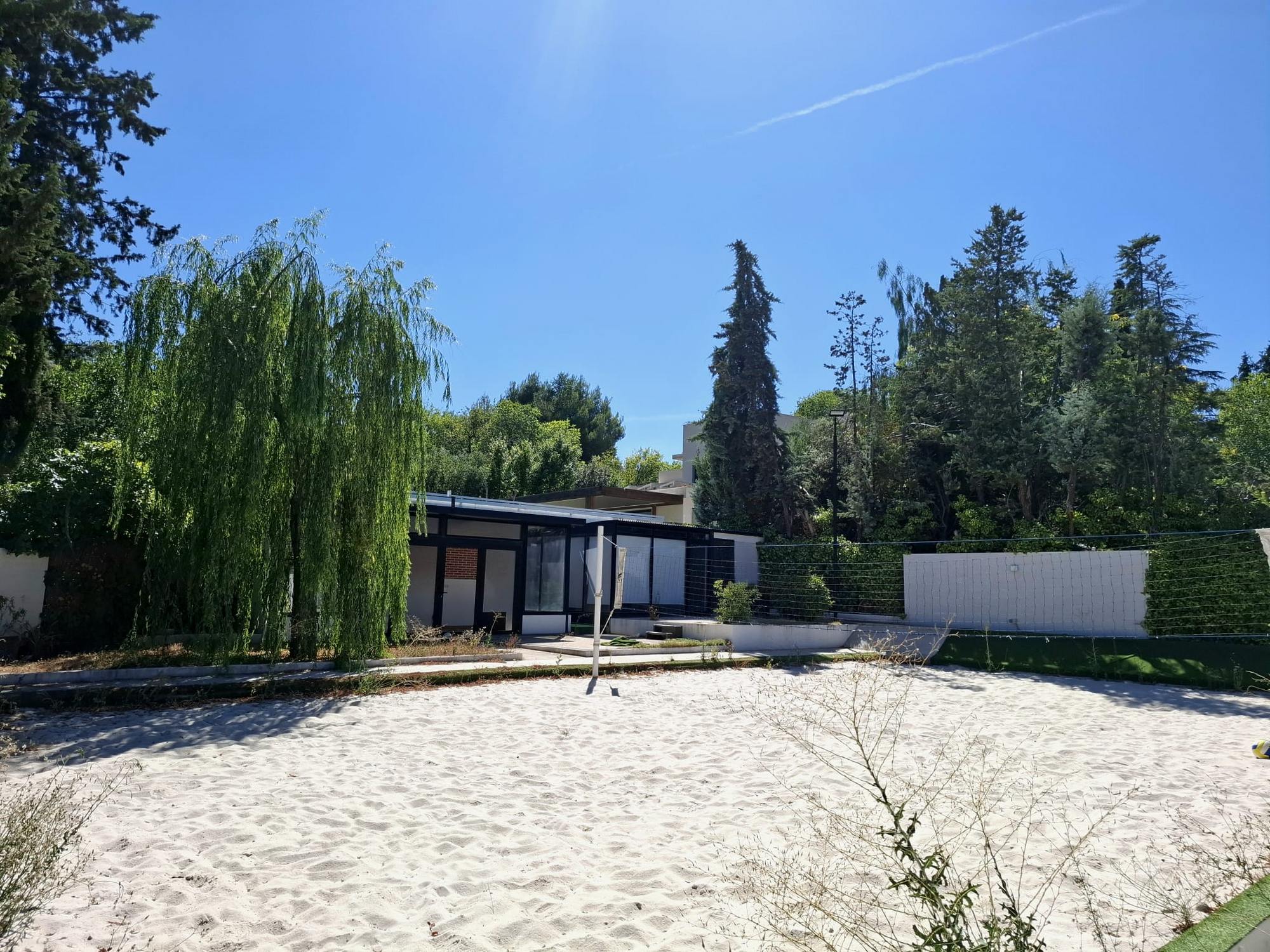 living - Casa / villa de 350m² en venta en La Moraleja Urbanización - gallery thumbnail - 4