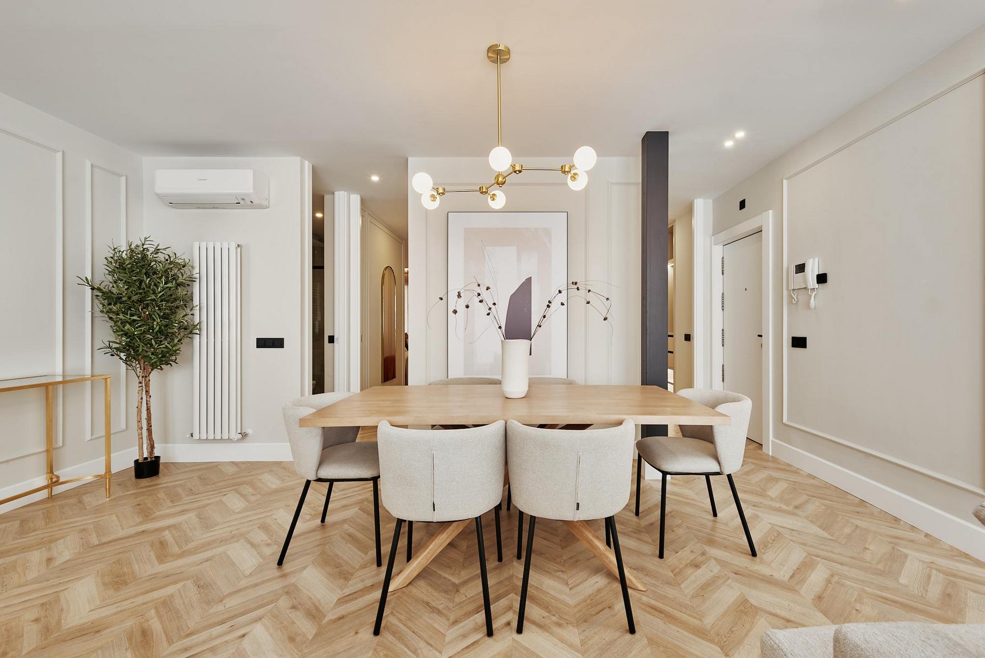 living - 133m² apartment for sale in Lista, Madrid - gallery thumbnail - 3