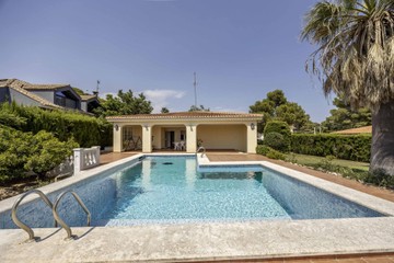living - 275m² house / villa for sale in Valencia Region, Valencia - featured