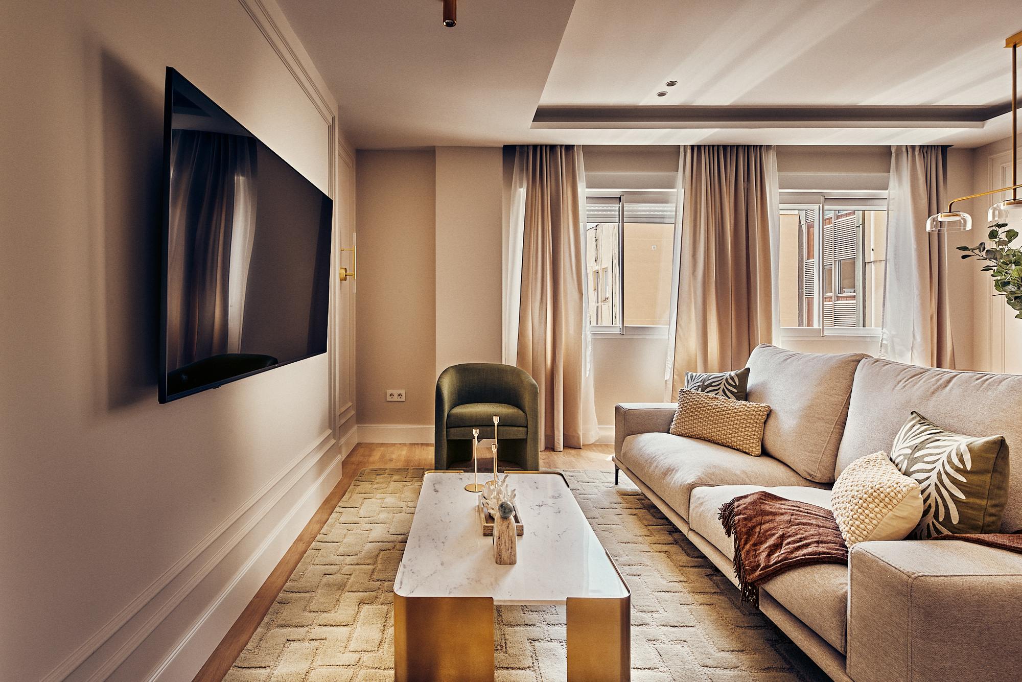 living - Piso de 80m² en venta en Lista, Madrid - gallery thumbnail - 1