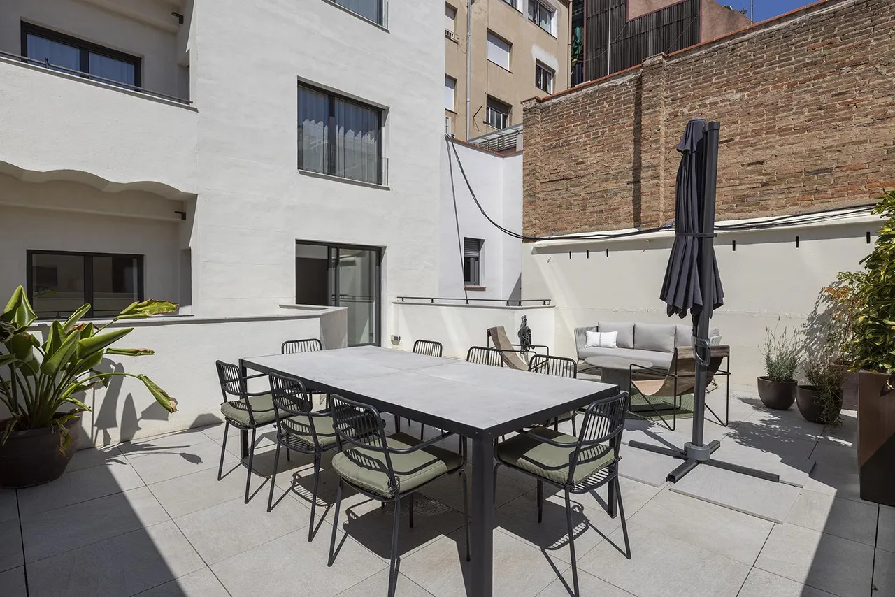 living - Piso de 238m² con 49m² terraza en alquiler en Gràcia - gallery - 10