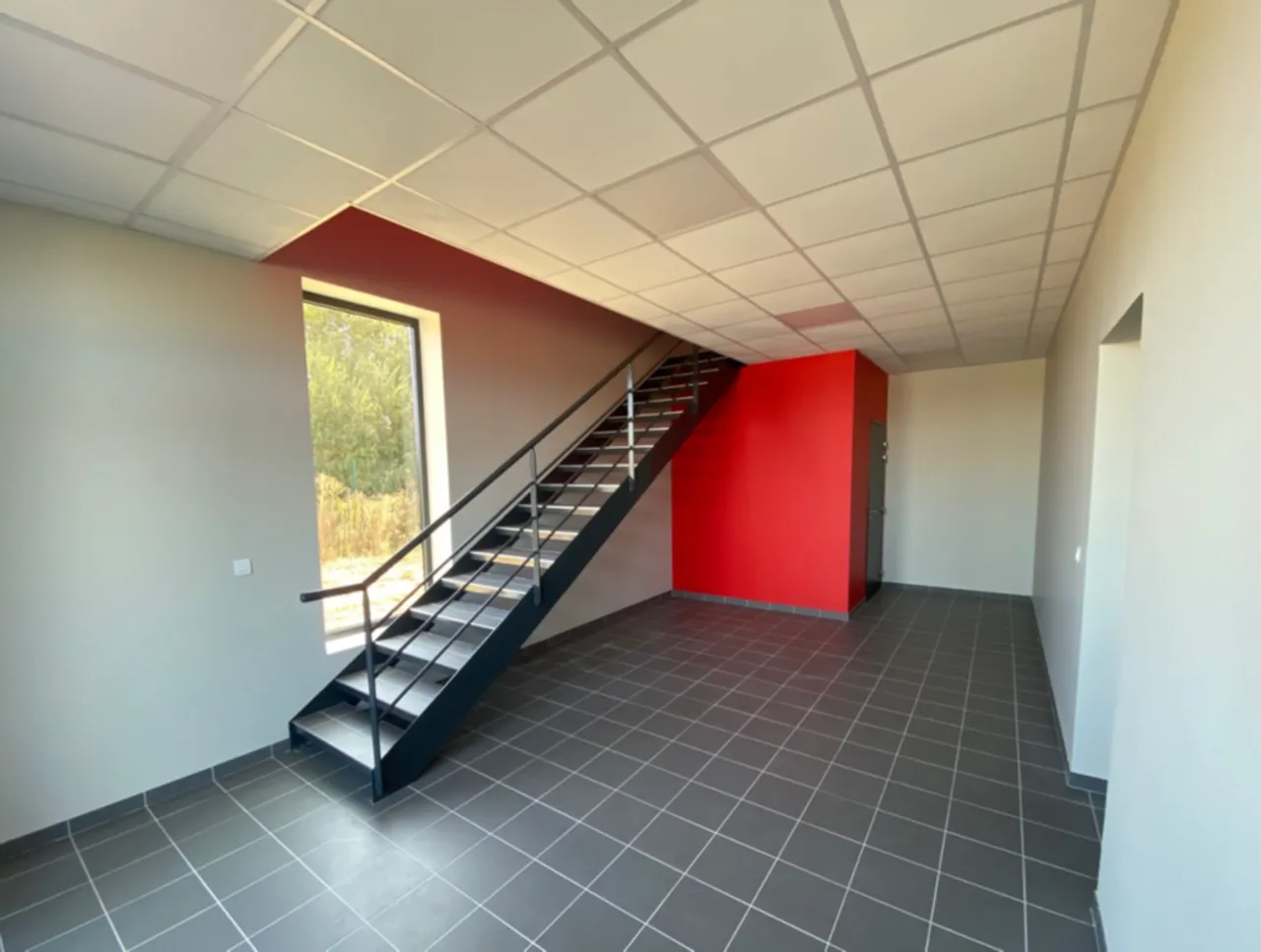 logistics - Activity Facility For Sale - gallery - 7