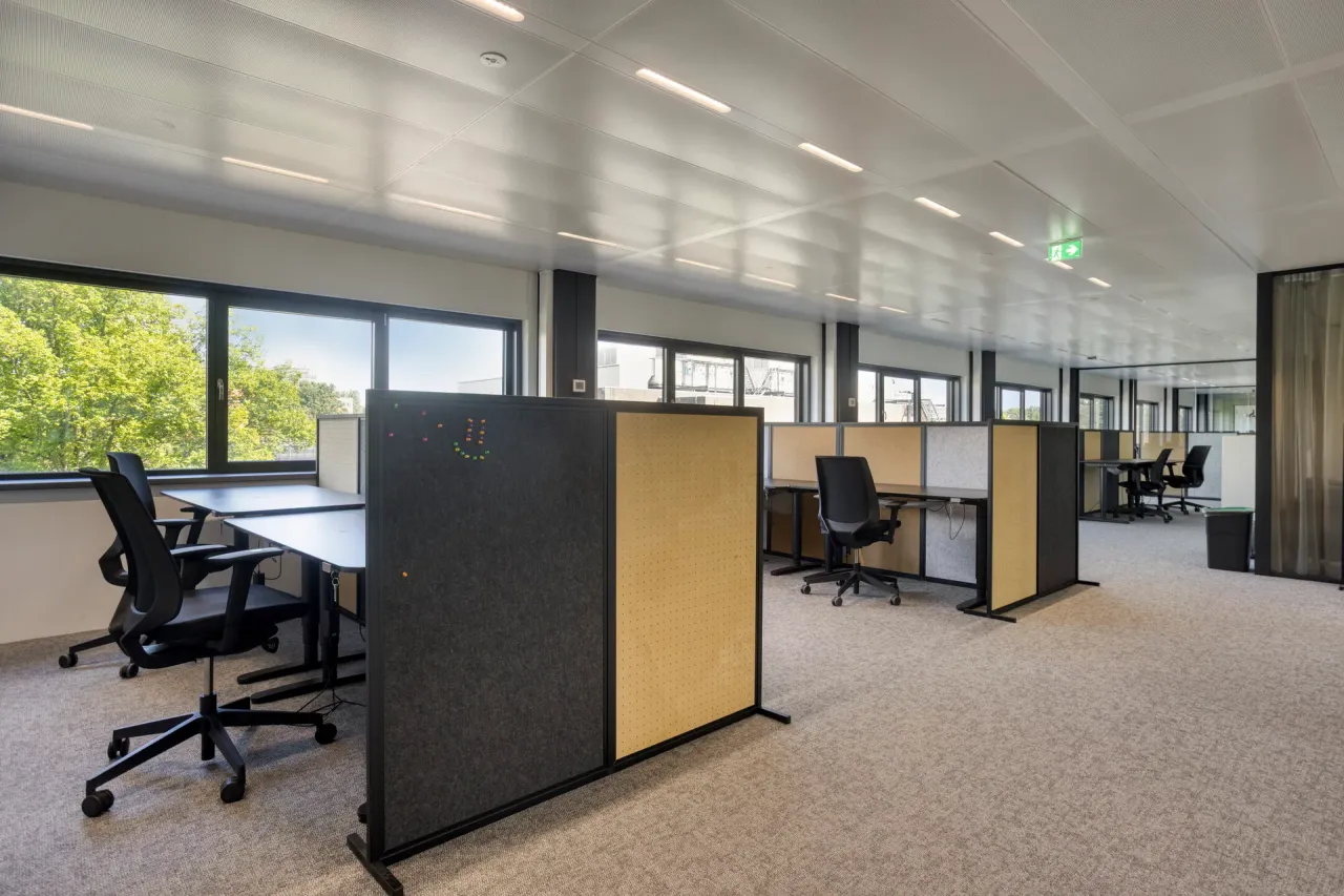 office - I-Quarters - Marie - Office - Dils - gallery - 41