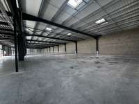 logistics - Light Industrial Premises / Offices For Rent - gallery thumbnail - 3