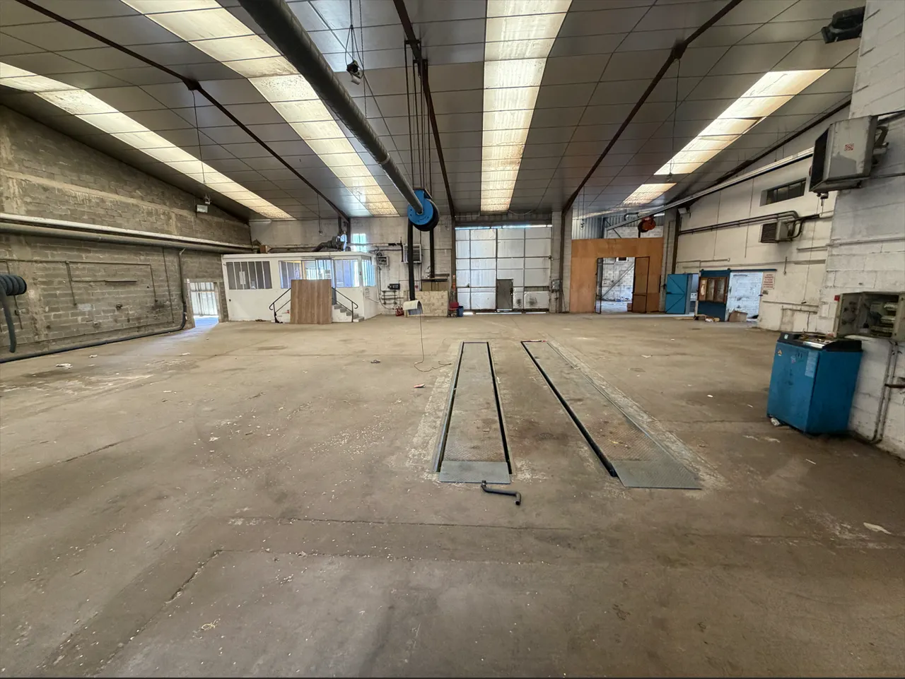 logistics - Activity Facility For Rent - gallery - 4