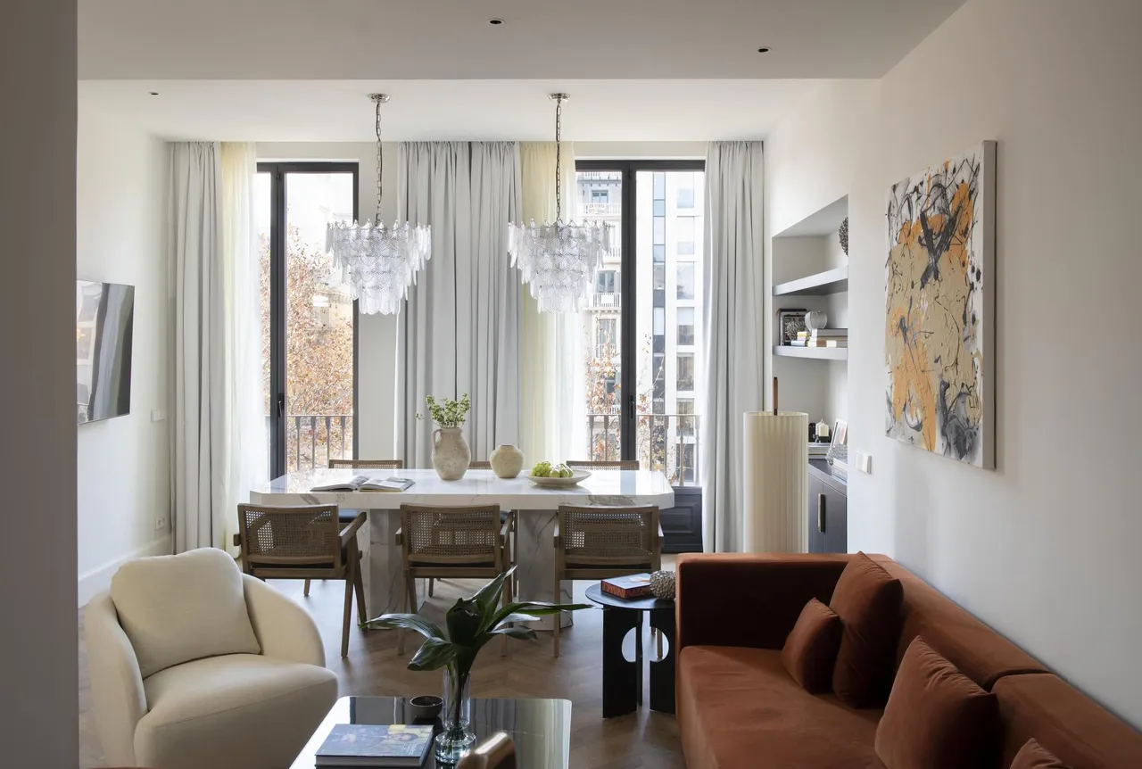 living - 105m² apartment for rent in Eixample Right, Barcelona - gallery - 2