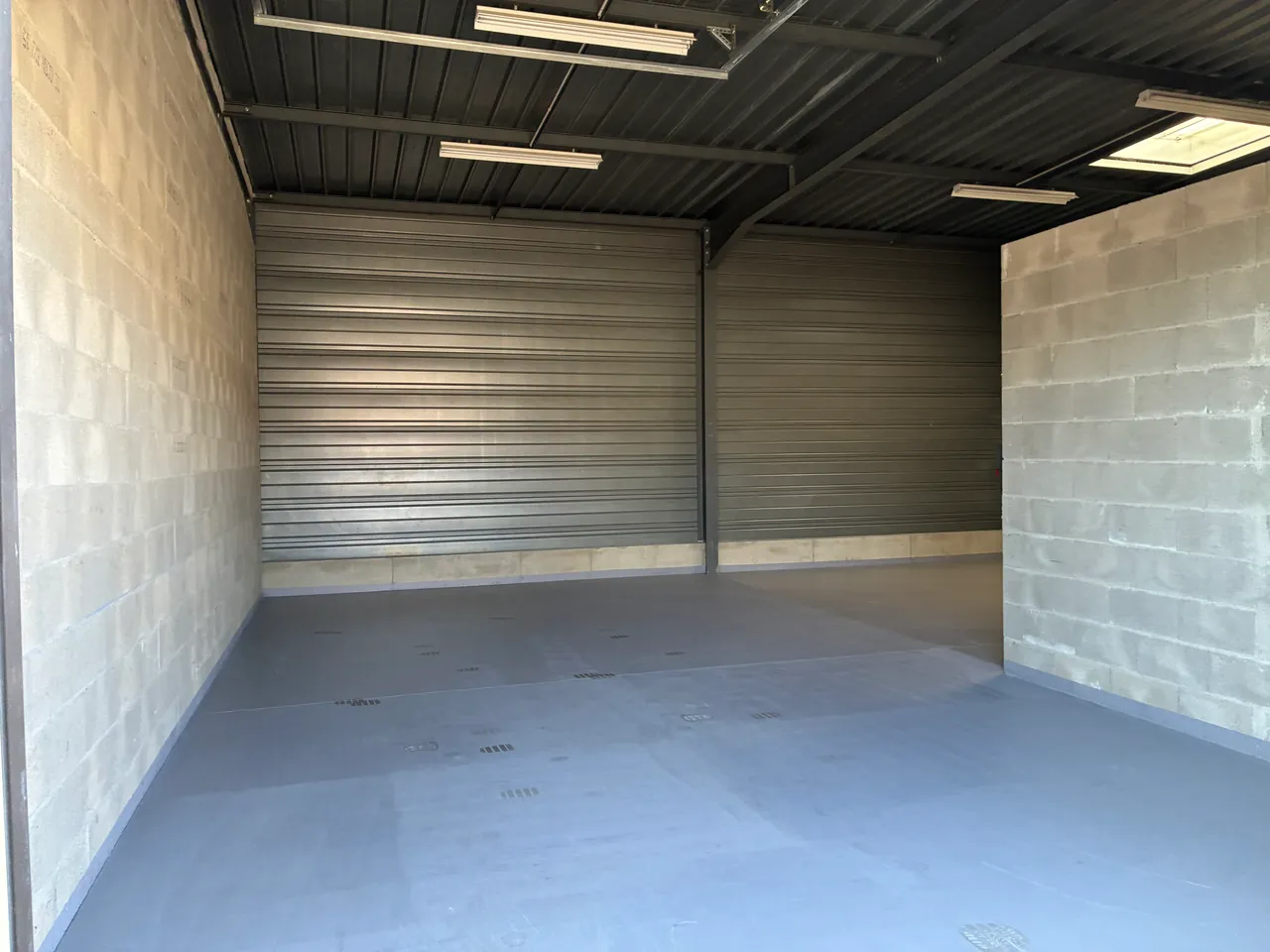 logistics - Entrepôt / Bureaux À Louer - gallery - 3