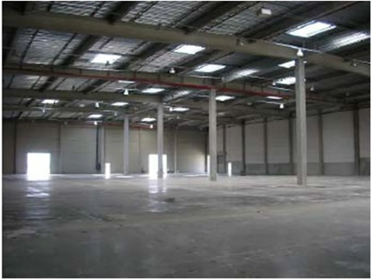 logistics - Logistics Warehouse For Rent - gallery - 2