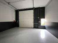 logistics - Activités / Bureaux À Louer - gallery thumbnail - 8