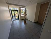logistics - Activités / Bureaux À Louer - gallery thumbnail - 6