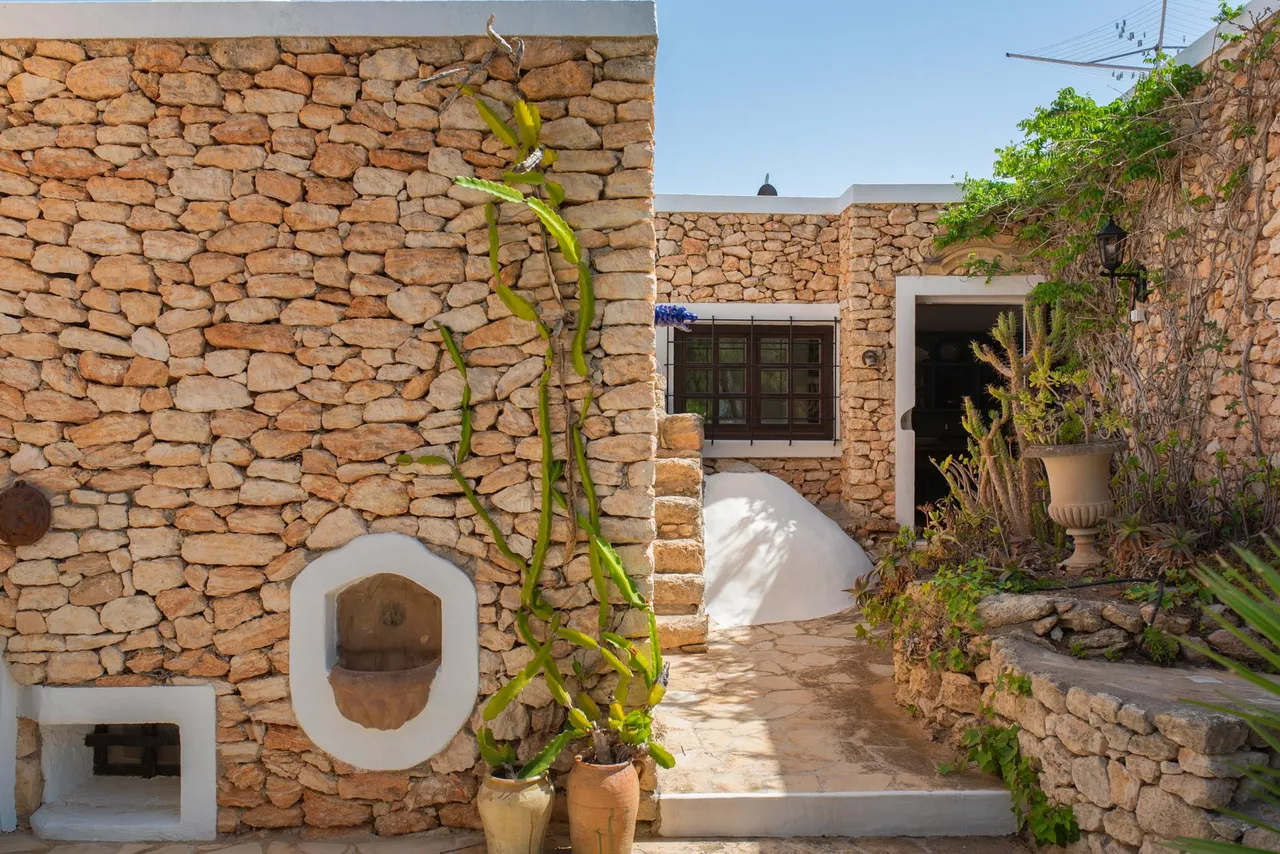 living - 475m² country house for sale in San José, Balearic Islands - gallery - 3