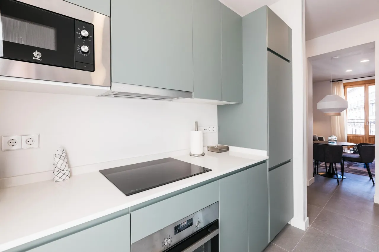 living - Piso de 90m² en alquiler en La Latina, Madrid - gallery - 10
