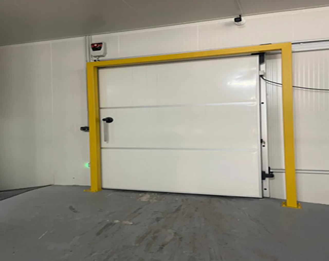 logistics - Light Industrial Premises / Offices For Rent - gallery - 10