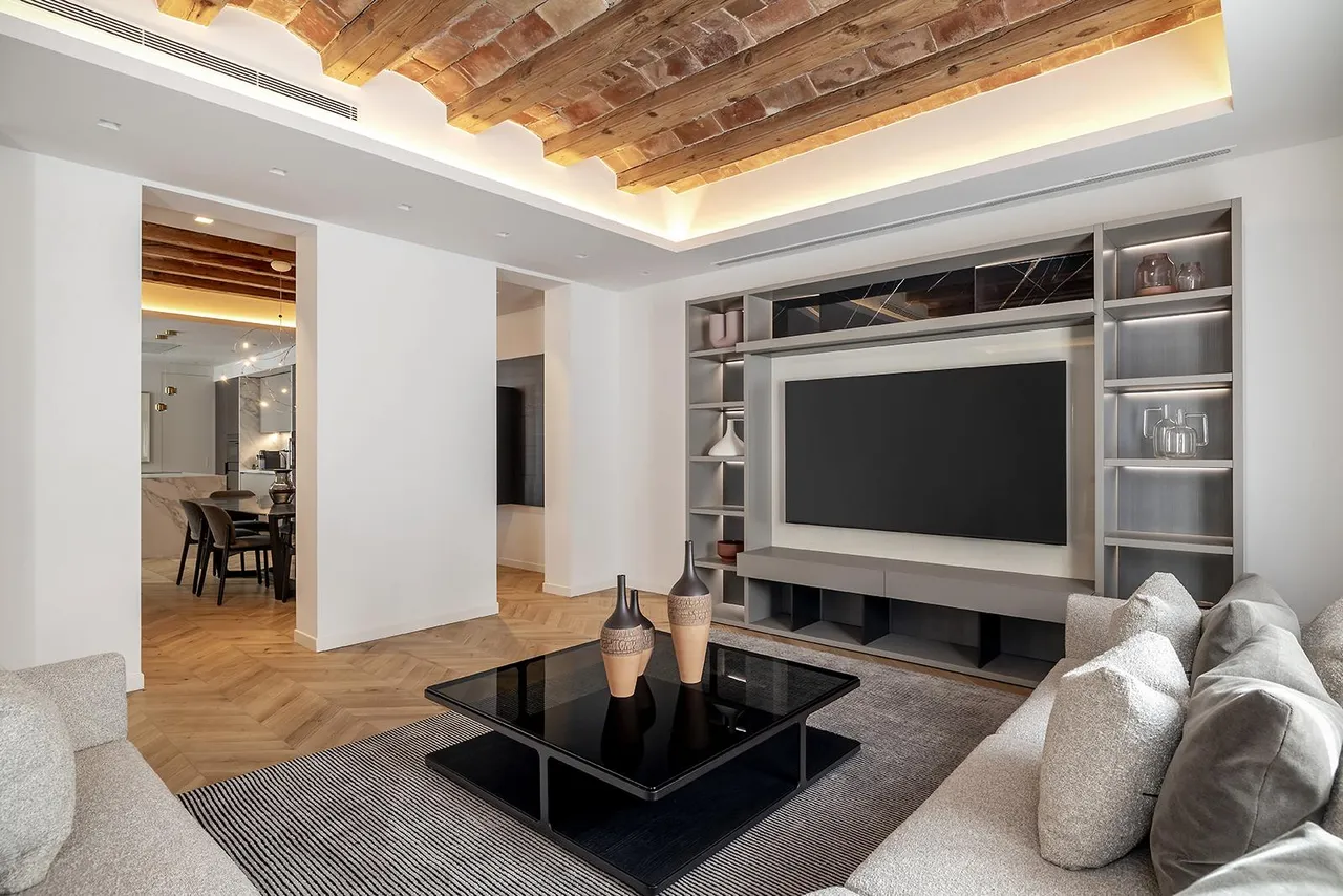 living - 183m² apartment with 6m² terrace for sale in Eixample Right - gallery - 5