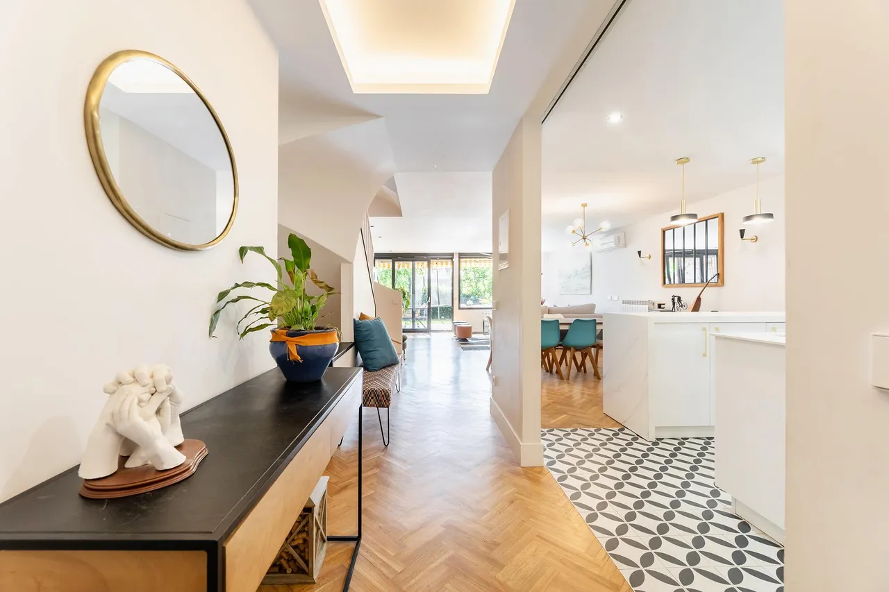 living - Casa / villa de 323m² con 54m² de jardín en venta en Majadahonda - gallery - 8