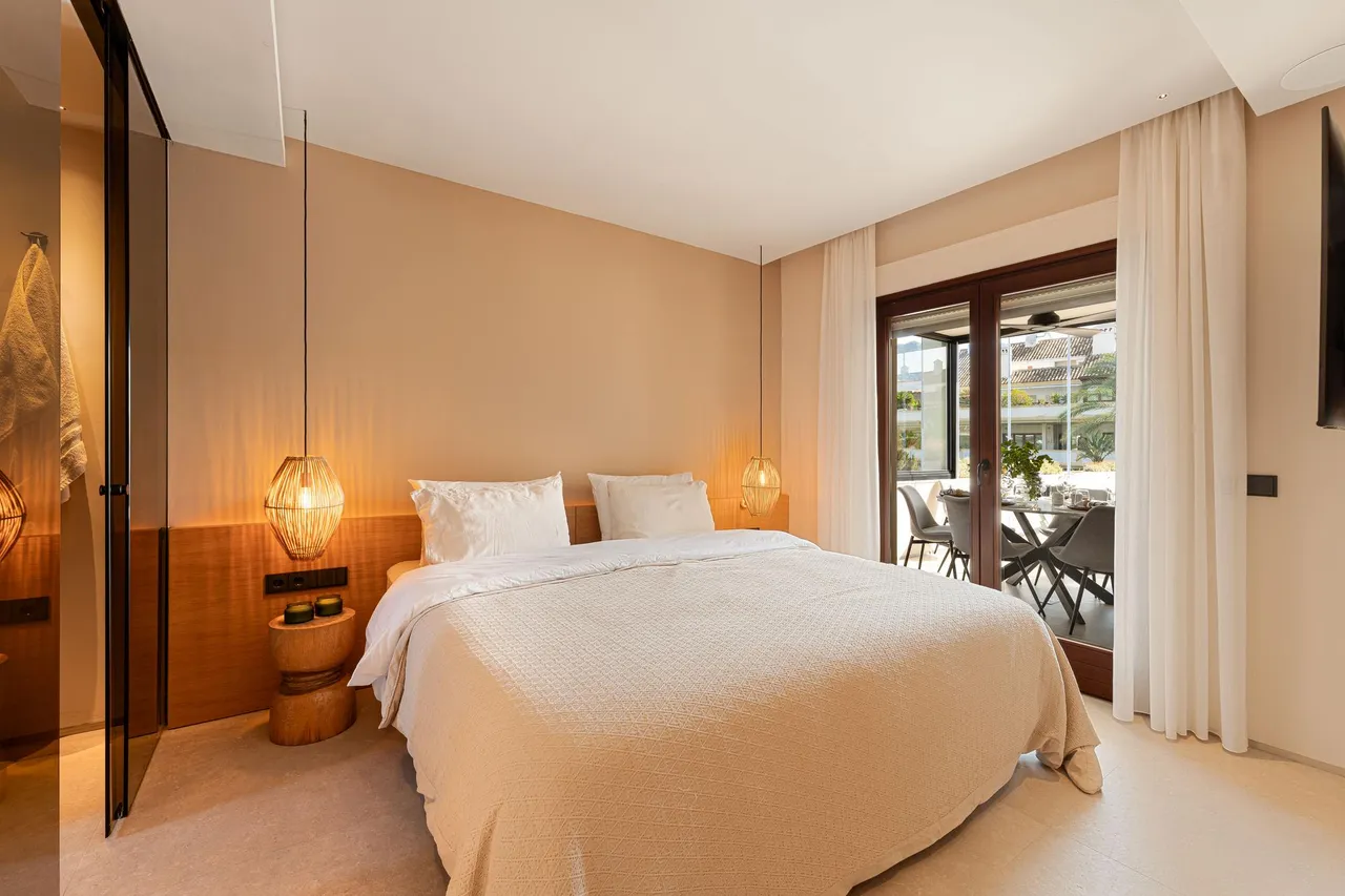 living - Ático de 276m² con 114m² terraza en venta en Nagüeles - gallery - 9