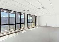 logistics - Light Industrial Premises / Offices For Rent - gallery thumbnail - 5