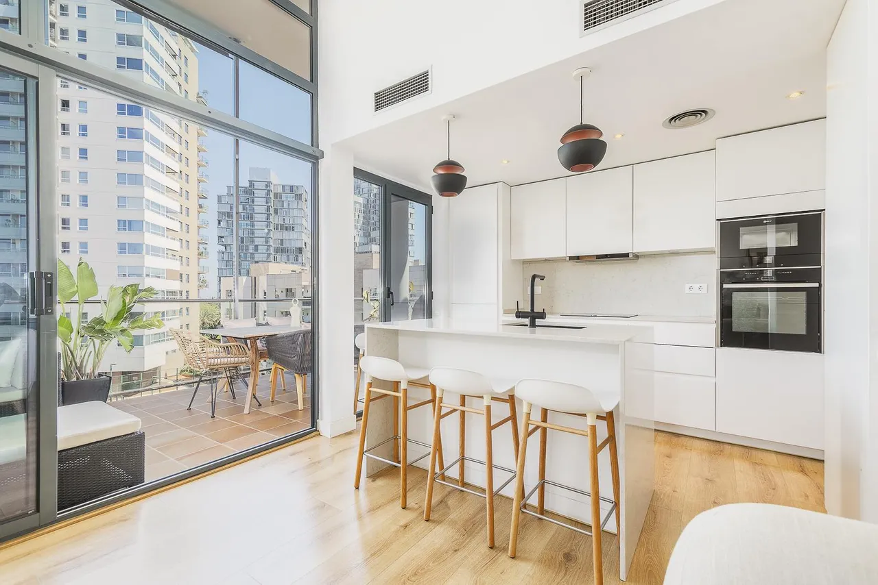 living - 97m² apartment with 20m² terrace for sale in Diagonal Mar - gallery - 9