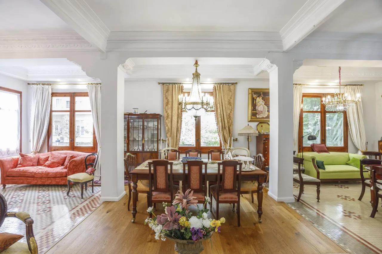 living - 165m² apartment with 10m² terrace for sale in Gran Vía - gallery - 10