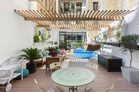 living - Piso de 189 m² con 70 m² de terraza en venta en El Raval - gallery thumbnail - 6