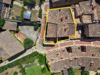 living - Masia de 297m² con 30m² terraza en venta en Baix Empordà - Plano del piso thumbnail - 1