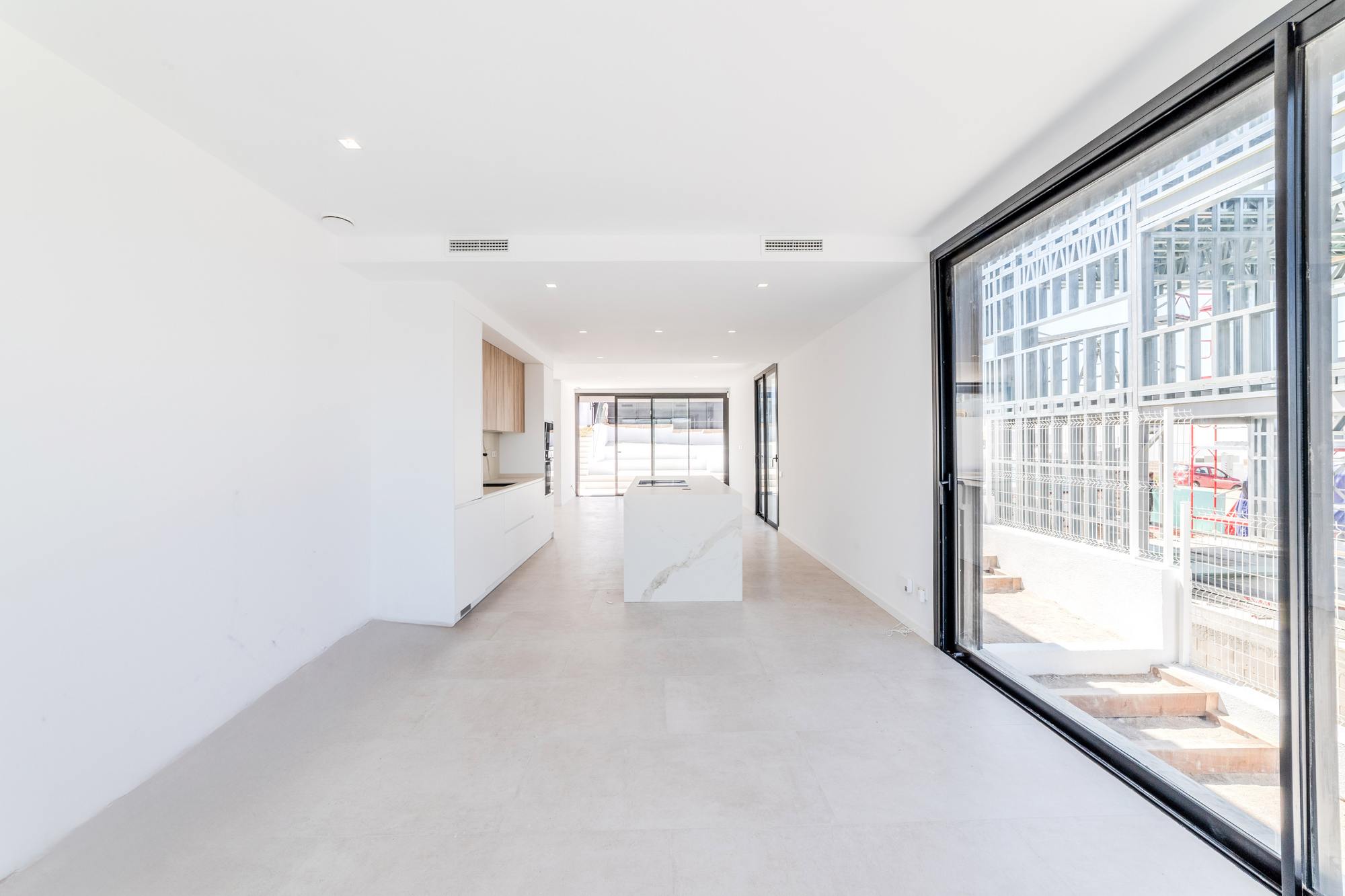 living - 226m² house / villa for sale in Mas Alba, Barcelona - gallery - 8