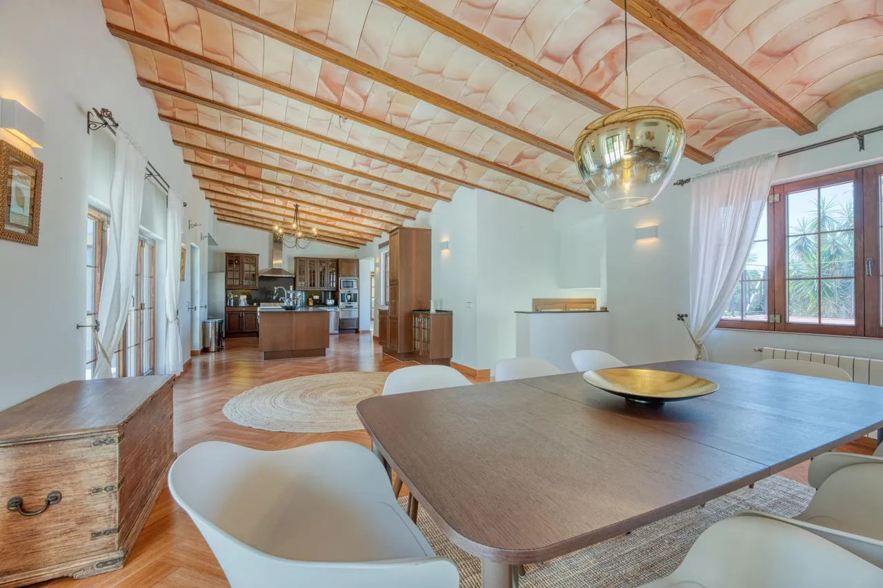 living - 751m² house / villa for sale in Costa d'en Blanes - gallery - 6