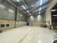 logistics - Logistics Warehouse For Rent - gallery thumbnail - 3