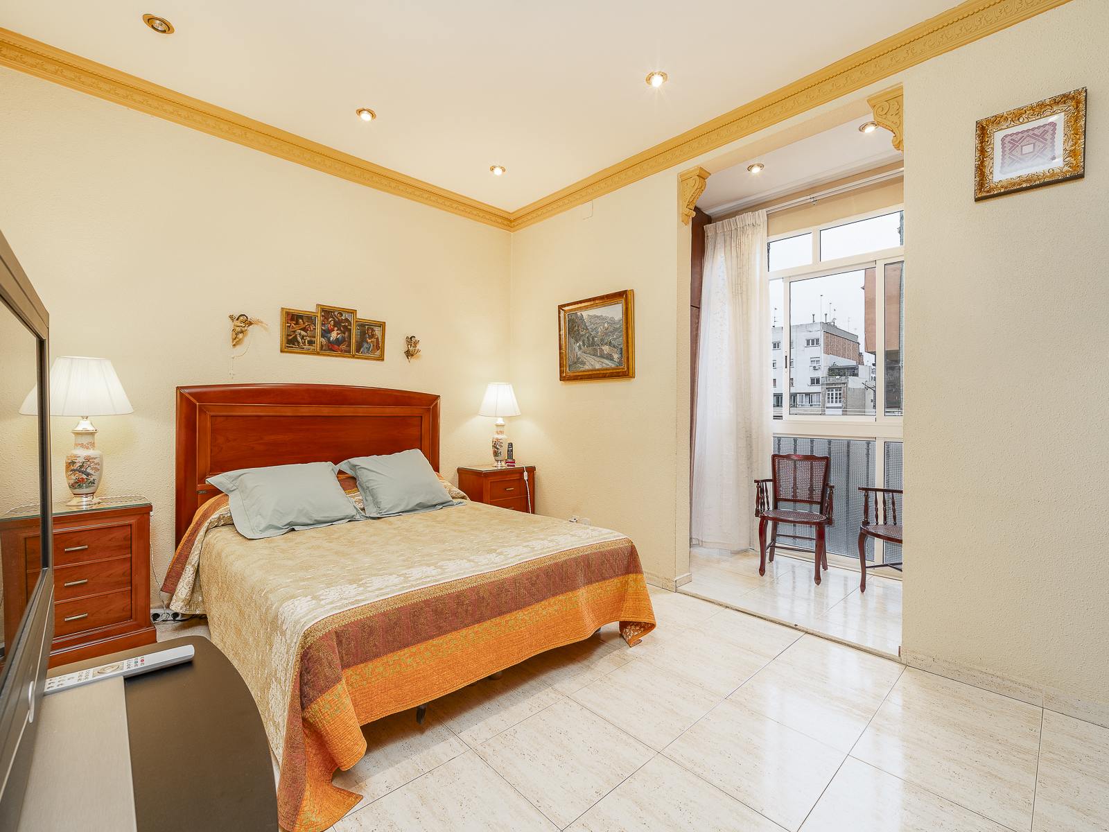living - 114m² apartment for sale in Eixample Left, Barcelona - gallery - 9