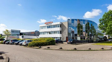 Van Gool Elburg advisor di Kerry Logistics - featured