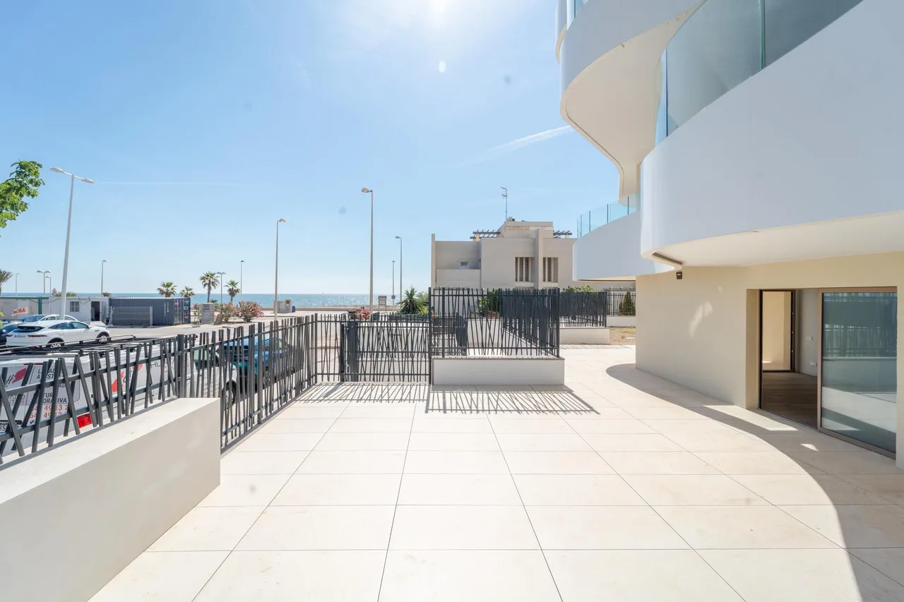 living - Piso de 100m² con 92m² de jardín en venta en El Puig / Puebla Farnals - gallery - 3