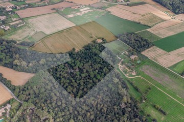 living - Casa rural de 695m² en venta en Baix Empordà, Girona - featured