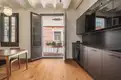 living - Piso de 101m² en venta en El Born, Barcelona - gallery thumbnail - 3