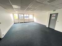 logistics - Light Industrial Premises / Offices For Rent - gallery thumbnail - 9
