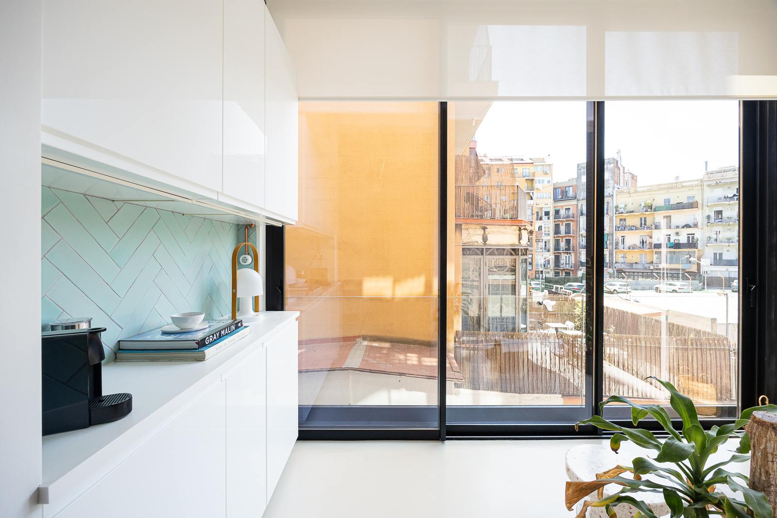 living - 100m² apartment for sale in Eixample Left, Barcelona - gallery thumbnail - 9