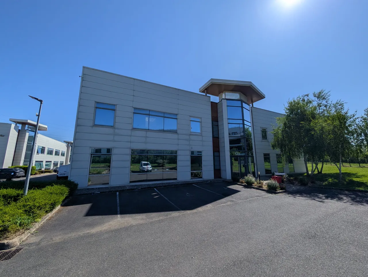 logistics - Light Industrial Premises / Offices For Rent - gallery - 7