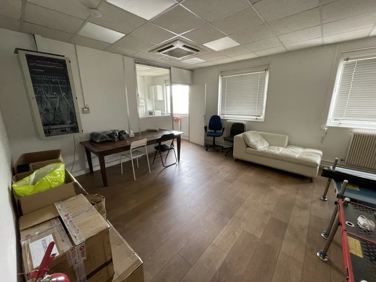 logistics - Local d’activités À Louer - gallery - 10
