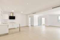 living - Casa / villa de 131m² en venta en Empuriabrava, Costa Brava - gallery thumbnail - 10