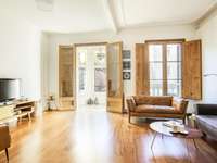living - 152m² apartment for sale in Gràcia, Barcelona - gallery thumbnail - 1