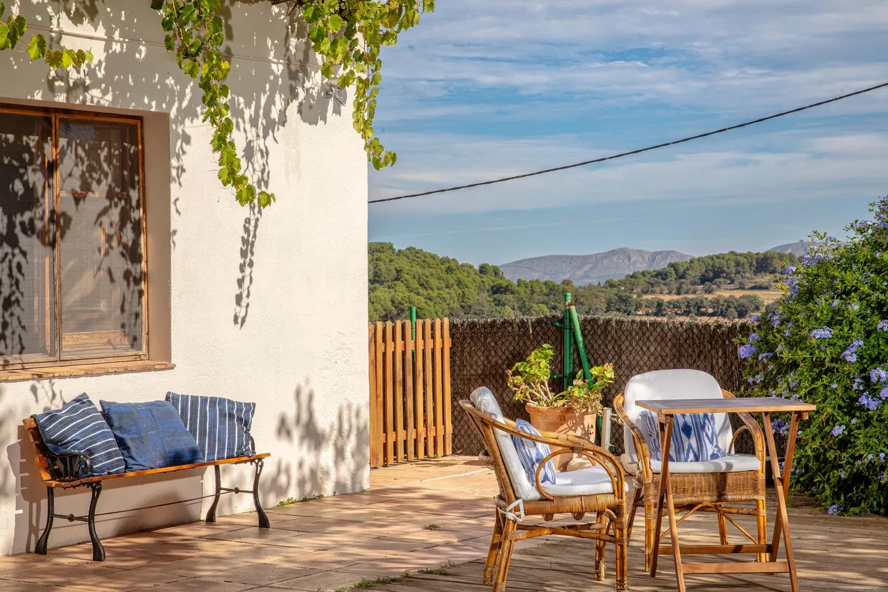 living - 307m² country house for sale in Baix Empordà, Girona - gallery - 5