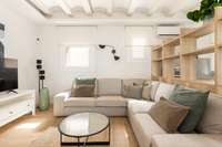 living - 67m² apartment for sale in Gótico, Barcelona - gallery thumbnail - 1