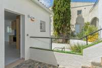 living - 125m² house / villa for sale in Bay of Roses, Costa Brava - gallery thumbnail - 5