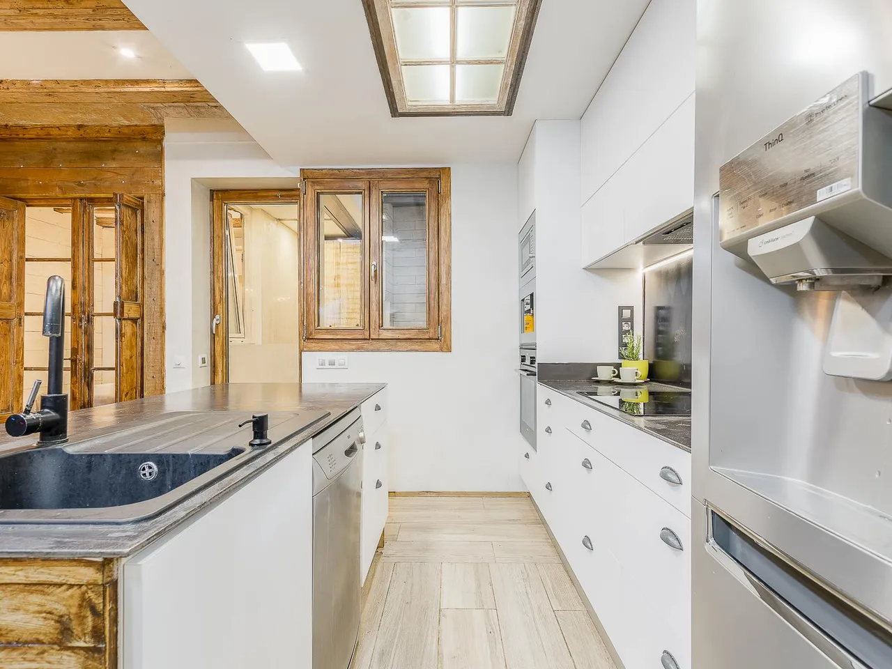 living - Piso de 123m² en venta en El Raval, Barcelona - gallery - 7