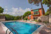 living - 232m² house / villa for sale in Calella de Palafrugell - gallery thumbnail - 1