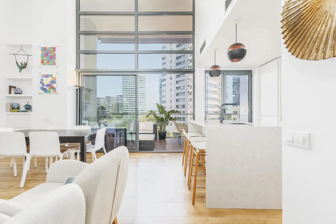 living - Piso de 97m² con 20m² terraza en venta en Diagonal Mar - gallery - 7