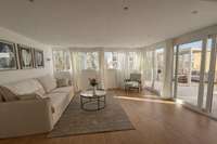 living - 95m² apartment with 150m² terrace for sale in Palma de Mallorca - gallery thumbnail - 1
