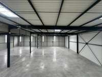 logistics - Activités / Bureaux À Louer - gallery thumbnail - 7