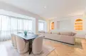 living - Piso de 304m² en venta en Castellana, Madrid - gallery thumbnail - 2