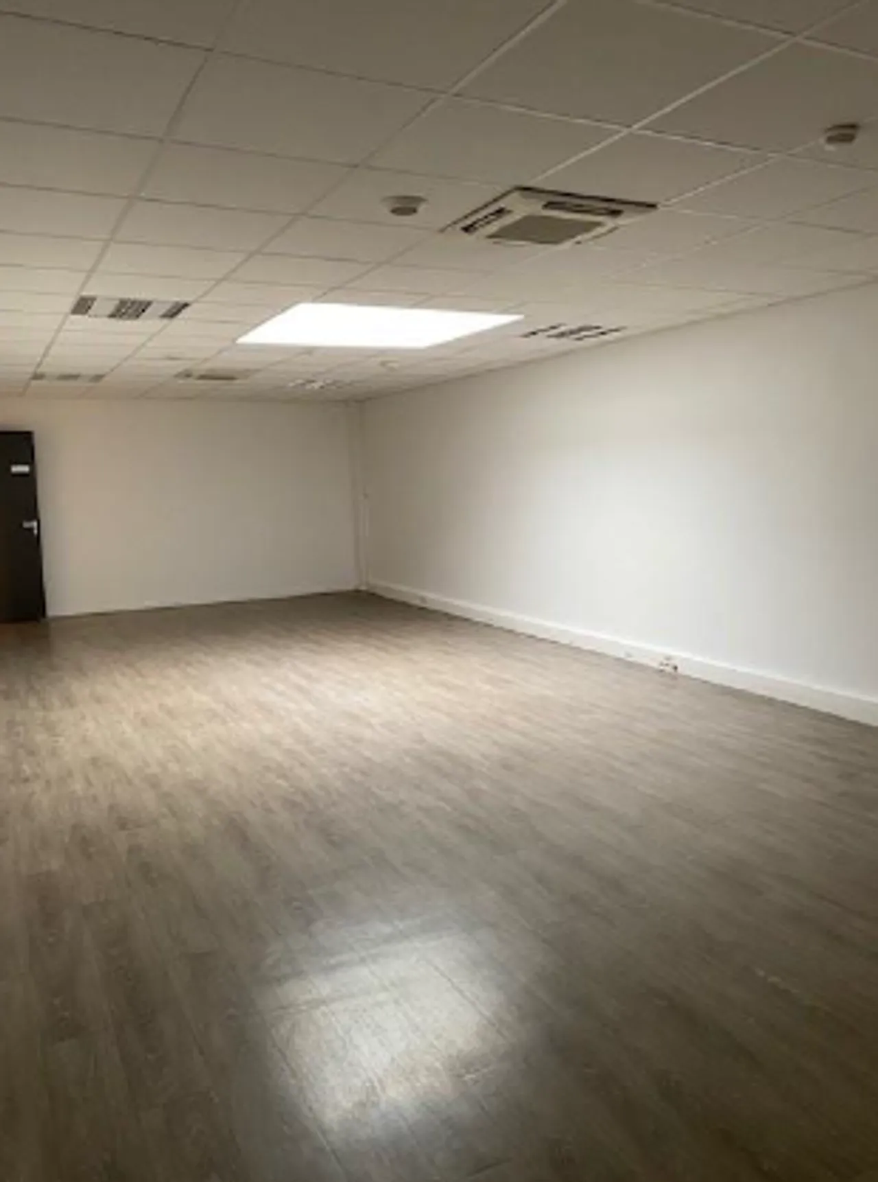 office - Bureaux À Louer - gallery - 8