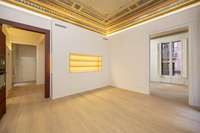 living - Piso de 82m² en venta en Gótico, Barcelona - gallery thumbnail - 8